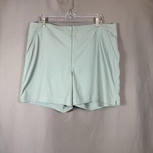 Columbia Women's Climber Canyon Omni-Shield Stretch Shorts Plus 18 Pale Green
